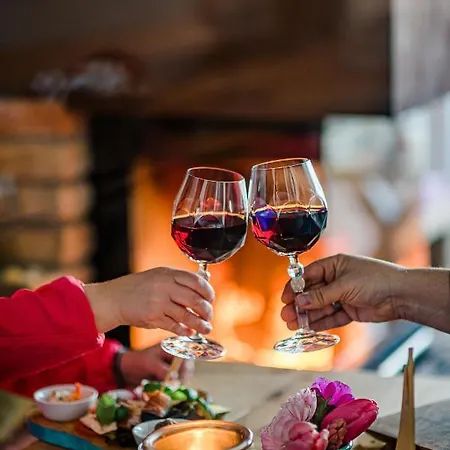 Отель Feels Club Кюлунгсборн