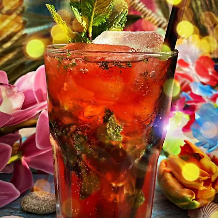 Feels Club Отель 3*