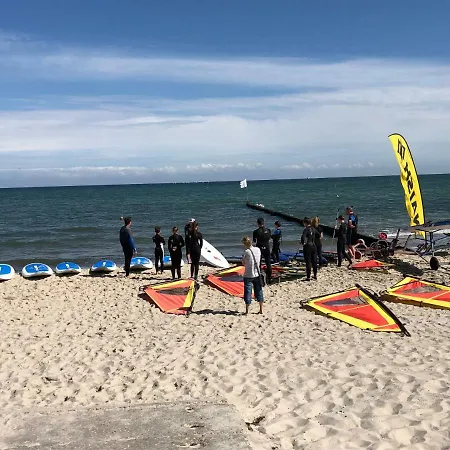 Feels Club Отель 3*