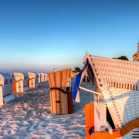 Отель Feels Club